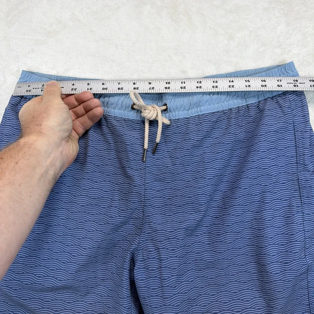 Fair Harbor Swim Trunks Men's XL Blue Wave Print Lined Elastic Waist Beach